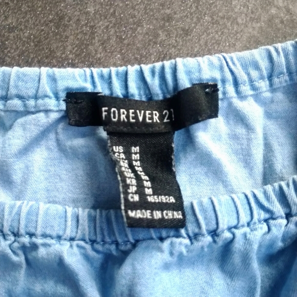 Forever 21 Crop Top Size M - Picture 2 of 2